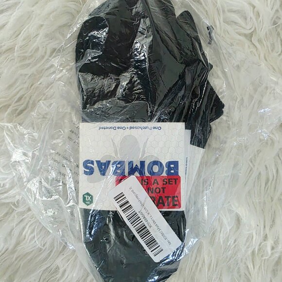 NWT Men's Bombas 3-Pack Ankle Socks, Black, XL - Picture 9 of 10